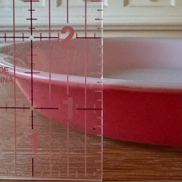 Vintage Pyrex Flamingo 9” Pie Plate - Good Used Condition - Picture 2 of 8